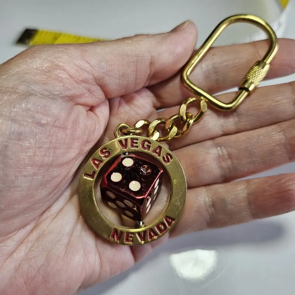 Las Vegas Gold Tone Nevada Souvenir spinning Dice keyring chain keychain 1.5
